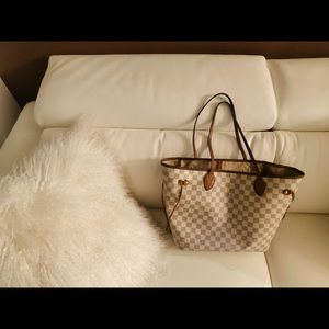 Louis Vuitton neverfull  MM canvas bag